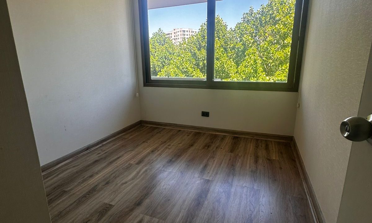 WhatsApp Image 2025-12-30 at 23.46.00